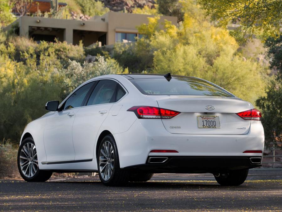  Hyundai Genesis 2014 года  (NA) (фото 12 из 105)